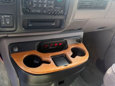 Used 1997 Chevrolet Express 1500 RWD image 13