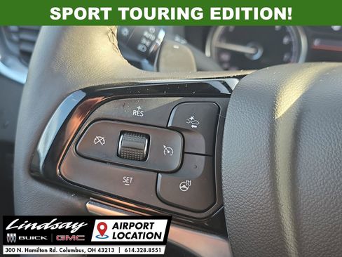 Used 2023 Buick Enclave Essence w/ Experience Buick Package image 40