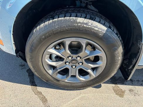 Used 2023 Ford Maverick XLT FWD image 16