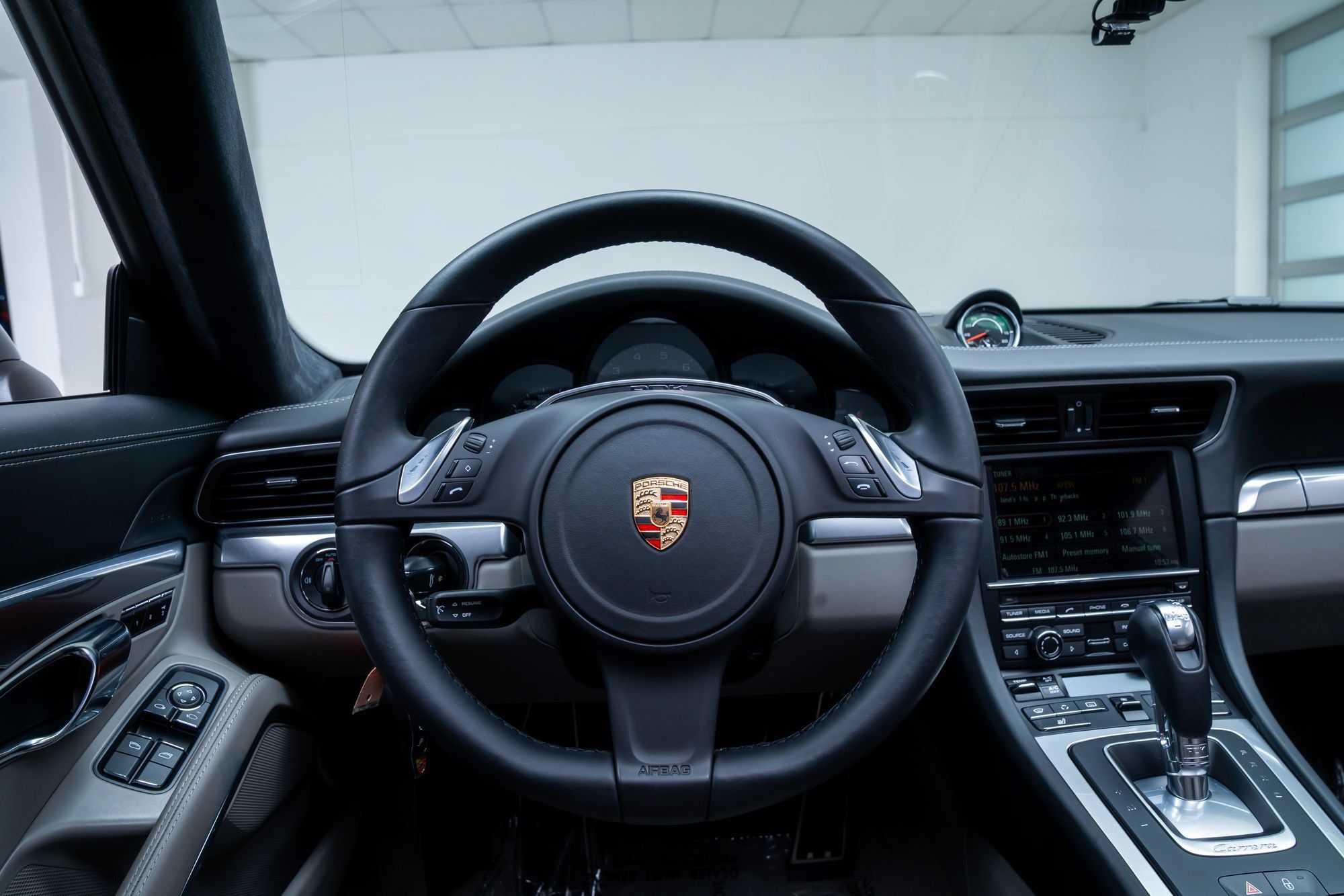Used 2013 Porsche 911 Carrera S RWD image 10