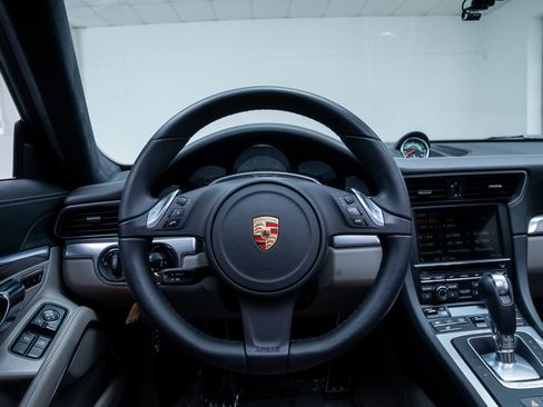Used 2013 Porsche 911 Carrera S RWD image 10