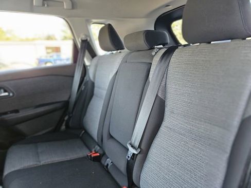 Certified 2023 Nissan Rogue SV image 27