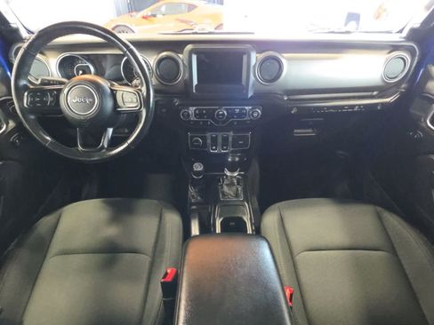 Used 2020 Jeep Wrangler Sport AWD/4WD image 27