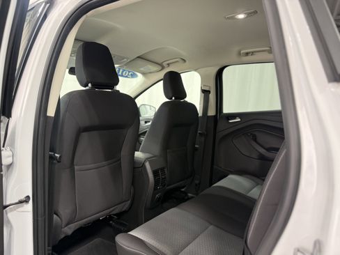 Used 2018 Ford Escape SE w/ SE Sync 3 Package image 25