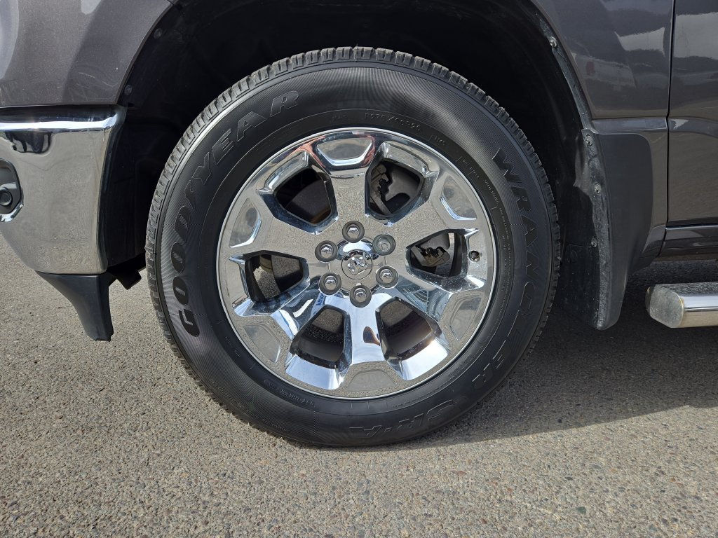 Used 2022 RAM 1500 Big Horn AWD/4WD image 10