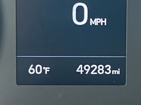 Used 2020 Hyundai Tucson Value w/ Winter Weather Package image 14