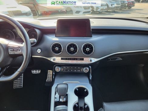 Used 2021 Kia Stinger GT2 image 14