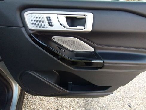 Used 2021 Ford Explorer Platinum w/ Equipment Group 601A image 66