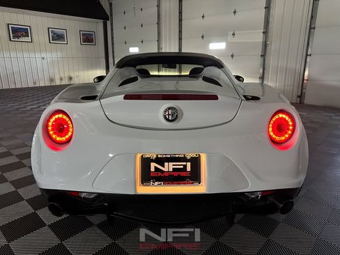 Used 2016 Alfa Romeo 4C Spider w/ Spider Track Package 3 RWD image 48