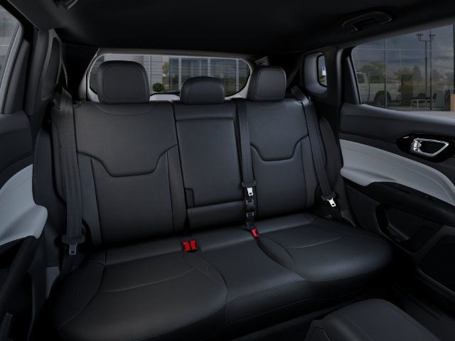 Used 2026 Jeep Compass Limited AWD/4WD image 15