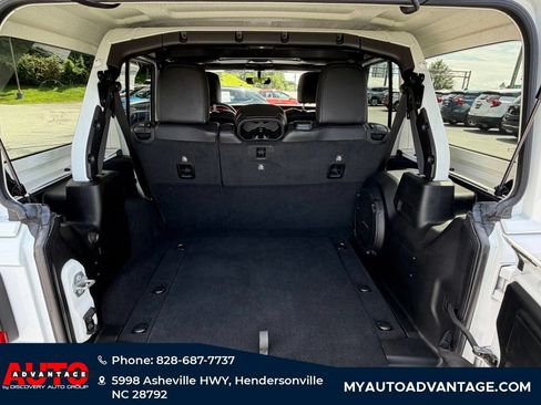 Used 2019 Jeep Wrangler Unlimited Rubicon w/ Dual Top Group AWD/4WD image 28