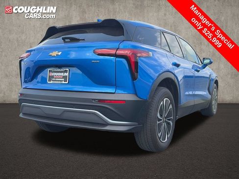 Used 2024 Chevrolet Blazer EV LT AWD/4WD image 10