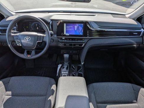 Used 2026 Toyota Camry LE FWD image 15