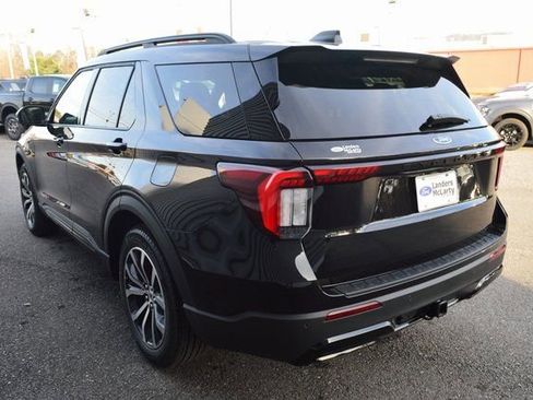 New 2026 Ford Explorer ST-Line RWD image 5