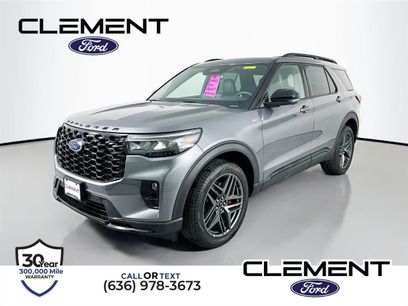 New 2025 Ford Explorer ST-Line w/ Premium Package