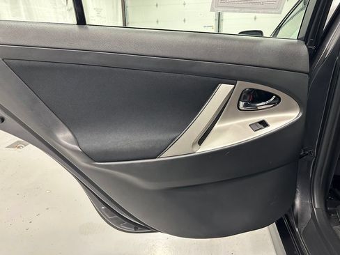 Used 2009 Toyota Camry SE FWD image 32