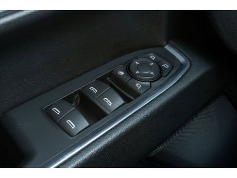 Used 2024 GMC Sierra 1500 SLT image 25