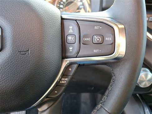 Used 2025 RAM 1500 Laramie image 24