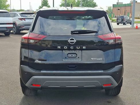 Used 2023 Nissan Rogue SV w/ SV Premium B Package AWD/4WD image 3