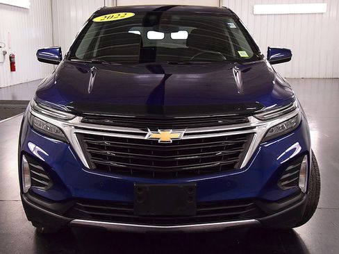 Used 2022 Chevrolet Equinox LT AWD/4WD image 2