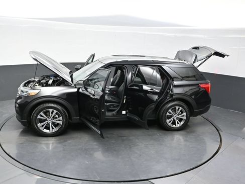 Used 2020 Ford Explorer Platinum w/ Premium Technology Package AWD/4WD image 44