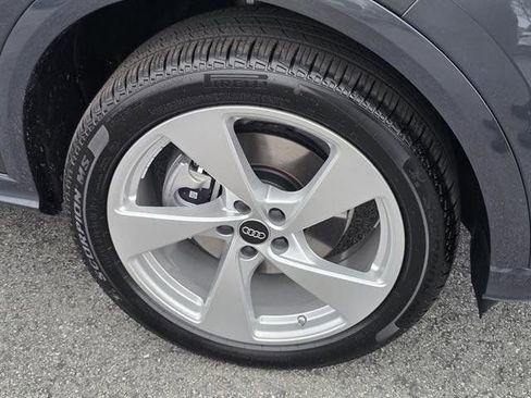 Used 2025 Audi Q5 Premium Plus image 32