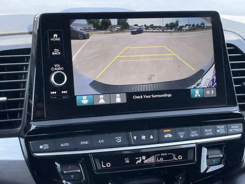 Used 2025 Honda Odyssey Sport-L image 18