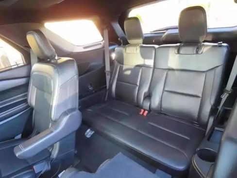 Used 2020 Ford Explorer Limited image 27