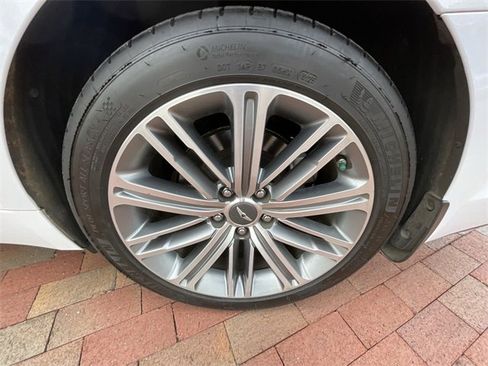 Used 2018 Genesis G80 3.8 image 31