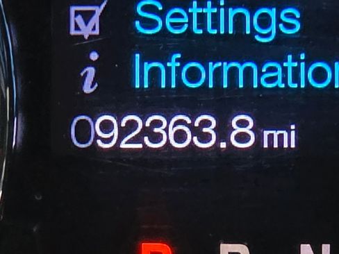 Used 2013 Ford F150 Lariat image 21