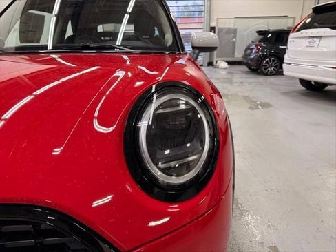 New 2026 MINI Cooper 2-Door Hardtop image 9