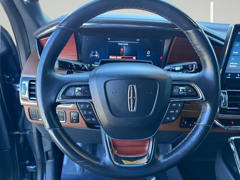 Used 2022 Lincoln Navigator L Reserve image 13