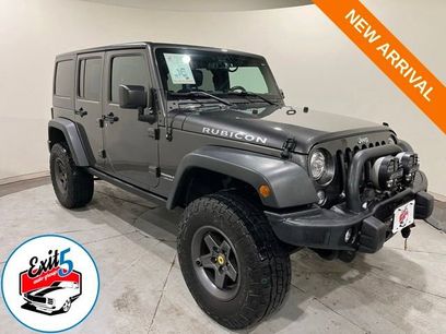 Used 2018 Jeep Wrangler Unlimited Rubicon w/ Cold Weather Group