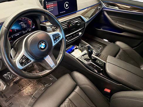 Used 2023 BMW 540i w/ M Sport Package RWD image 7