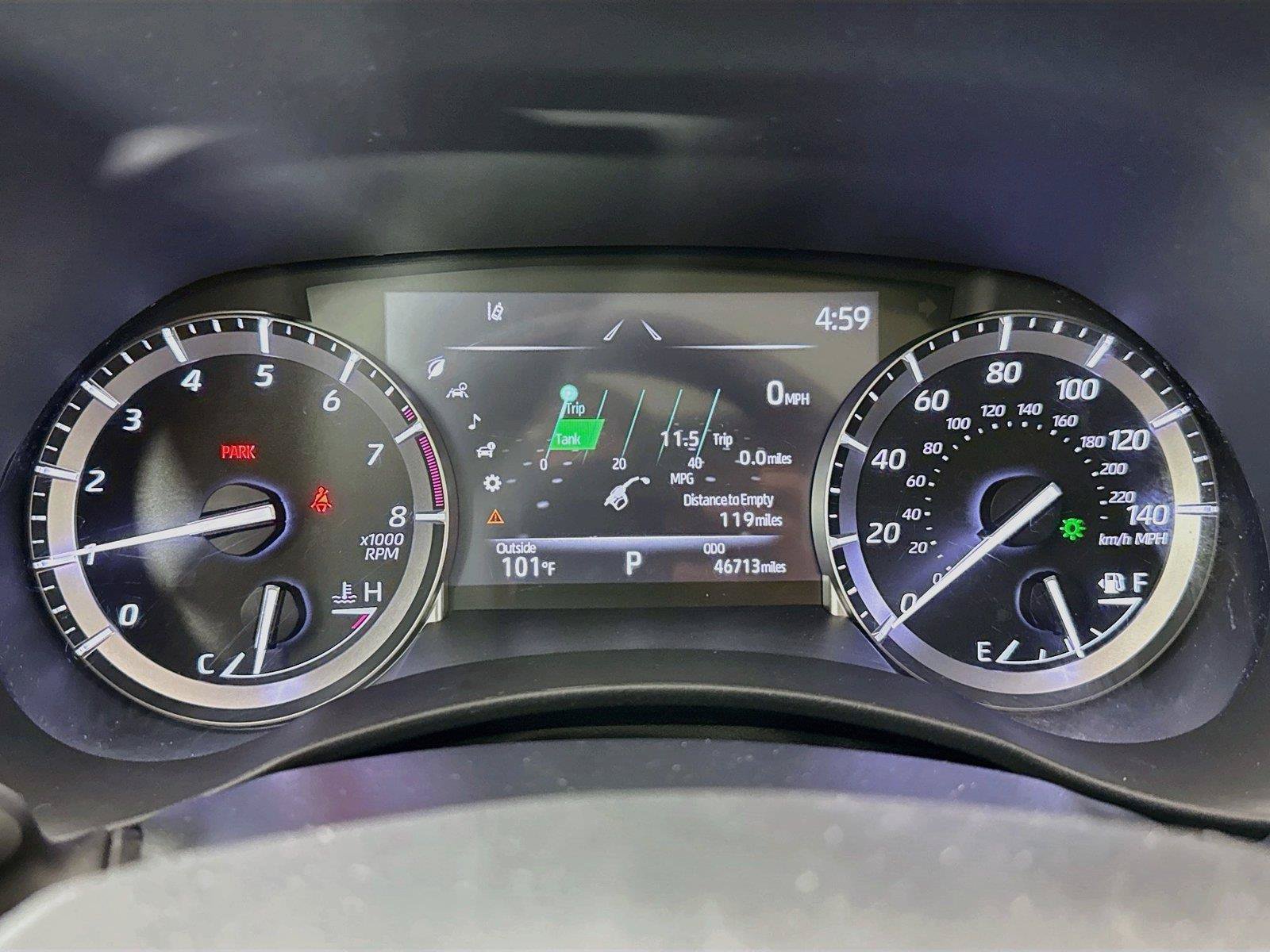 Used 2022 Toyota Highlander XLE AWD/4WD image 20