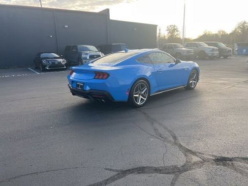 Used 2024 Ford Mustang GT Premium image 8