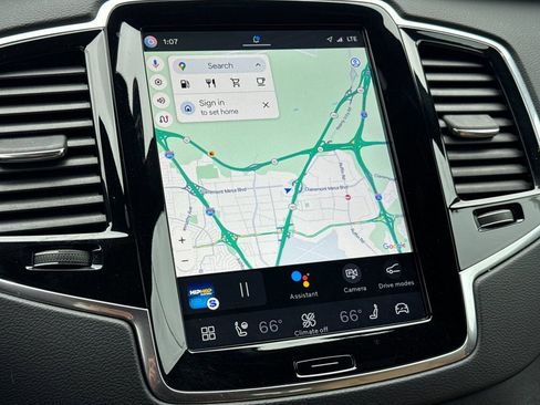 Certified 2023 Volvo XC90 B6 Ultimate image 19