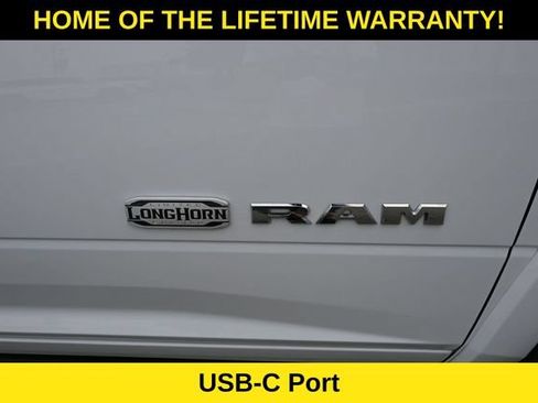 Used 2022 RAM 3500 Limited AWD/4WD image 15