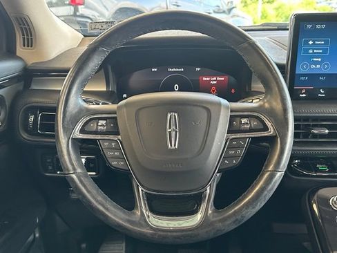 Used 2023 Lincoln Nautilus Reserve w/ Monochromatic Package AWD/4WD image 8