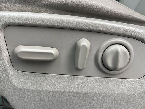 Used 2019 GMC Sierra 1500 SLT w/ SLT Premium Plus Package image 8