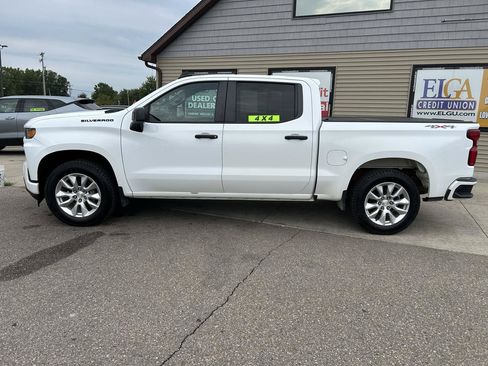 Used 2021 Chevrolet Silverado 1500 Custom w/ LPO, Dark Essentials Package AWD/4WD image 8