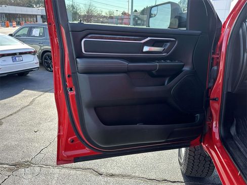Used 2023 RAM 1500 Big Horn image 5