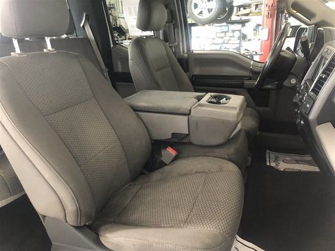 Used 2020 Ford F150 XLT w/ Equipment Group 302A Luxury image 15