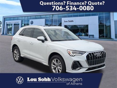 Used 2024 Audi Q3 2.0T Premium Plus image 1