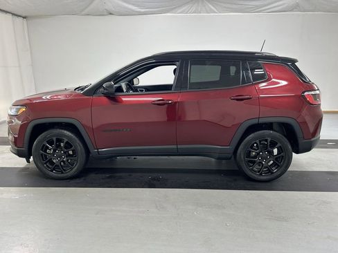 Used 2022 Jeep Compass Altitude w/ Convenience Group image 6