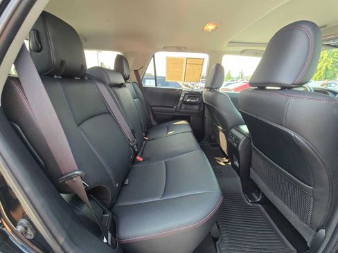 Used 2023 Toyota 4Runner TRD Off-Road Premium w/ Moonroof Package AWD/4WD image 12