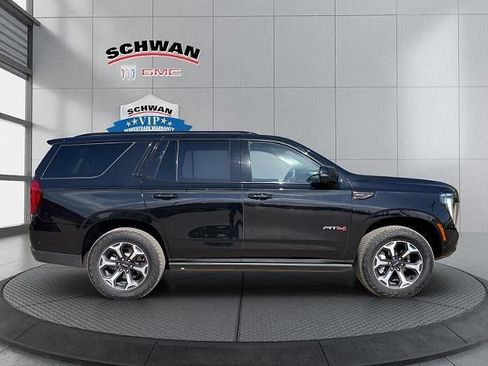 Used 2025 GMC Yukon AT4 Ultimate w/ LPO, Floor Liner Package AWD/4WD image 3