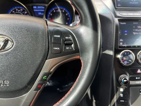 Used 2016 Hyundai Genesis Coupe 3.8 image 21