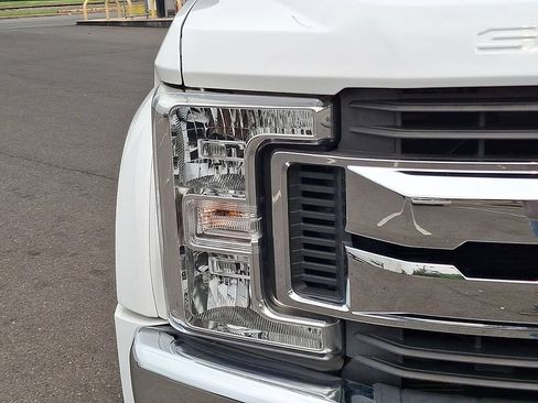Used 2019 Ford F450 XLT AWD/4WD image 12