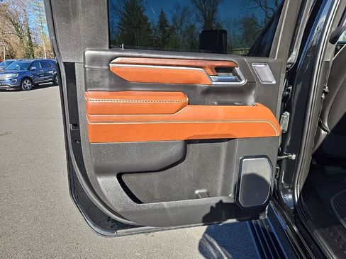 Used 2024 GMC Sierra 2500 Denali Ultimate image 51